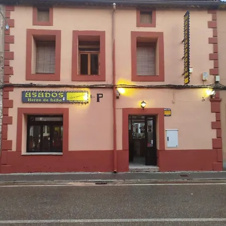 La Avenida * Ayllón