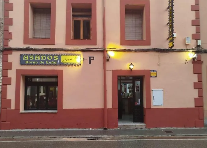 La Avenida * Ayllón